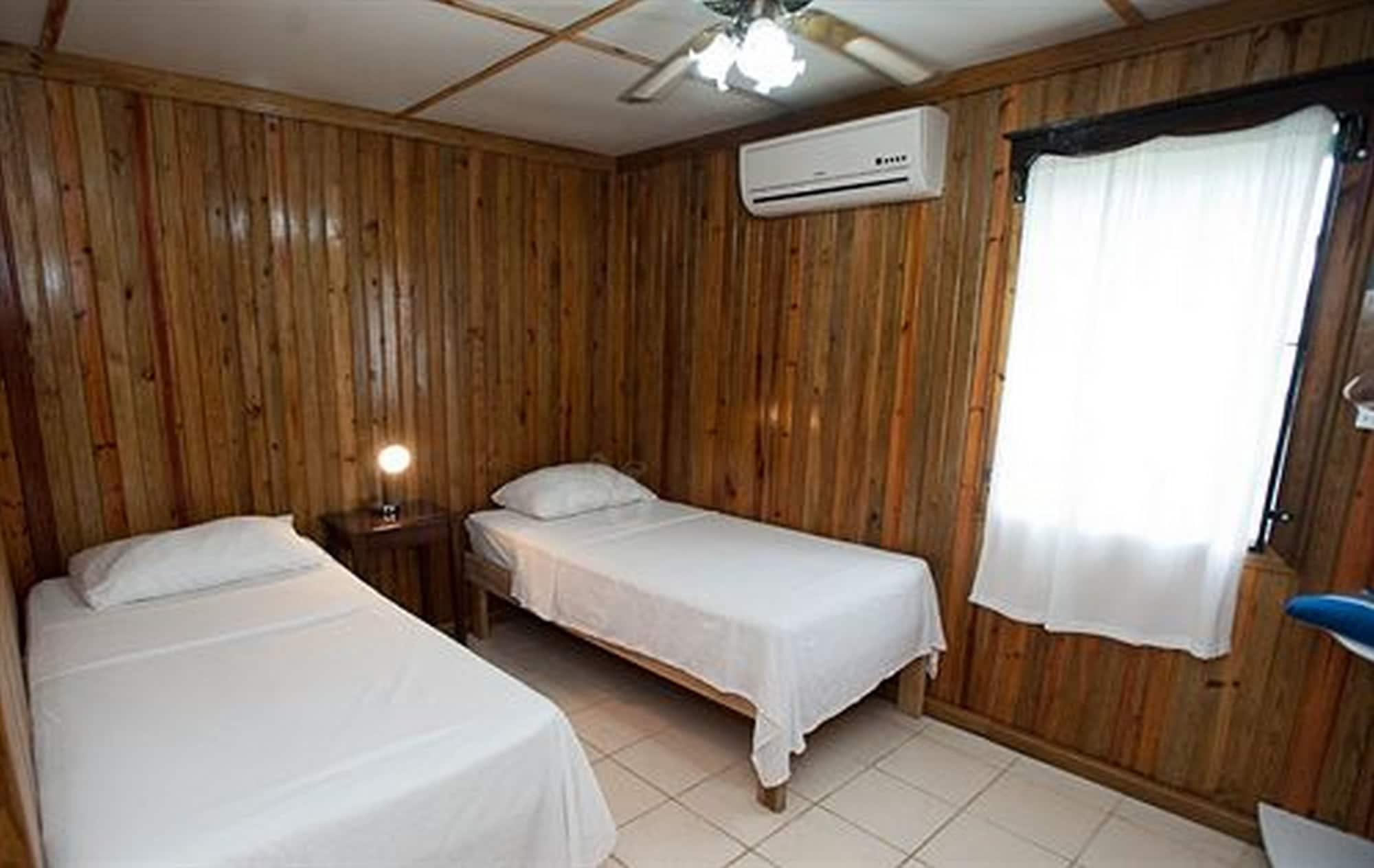 Pedro'S Hotel & Inn San Pedro  Εξωτερικό φωτογραφία