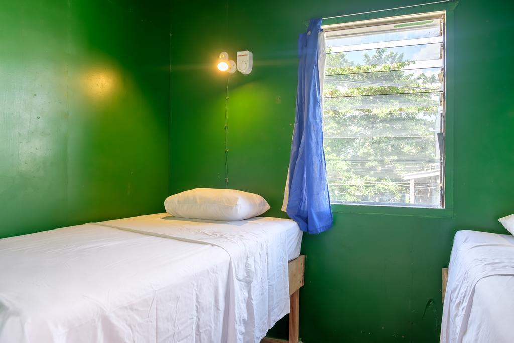 Pedro'S Hotel & Inn San Pedro  Δωμάτιο φωτογραφία